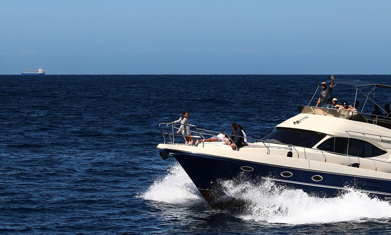 BATEAU 12 M